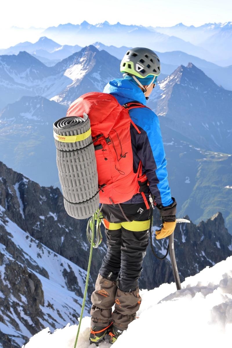Zdjęcie w galerii na portalu naszraciborz.pl: Mateusz, 13-letni alpinista z Raciborza, wspina się na medal wiadomości z regionu