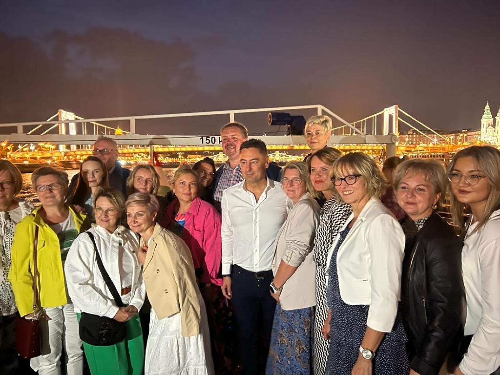 Zdjęcie w galerii na portalu naszraciborz.pl: Raciborska delegacja na Węgrzech. 88. rocznica Zugló wiadomości z regionu