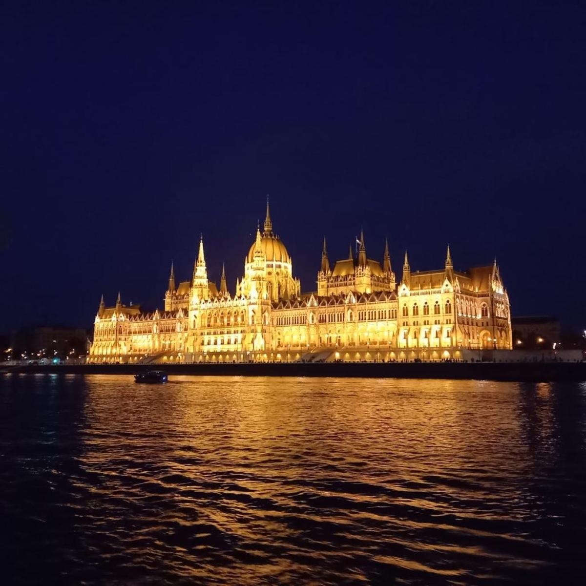 Zdjęcie w galerii na portalu naszraciborz.pl: Raciborska delegacja na Węgrzech. 88. rocznica Zugló wiadomości z regionu