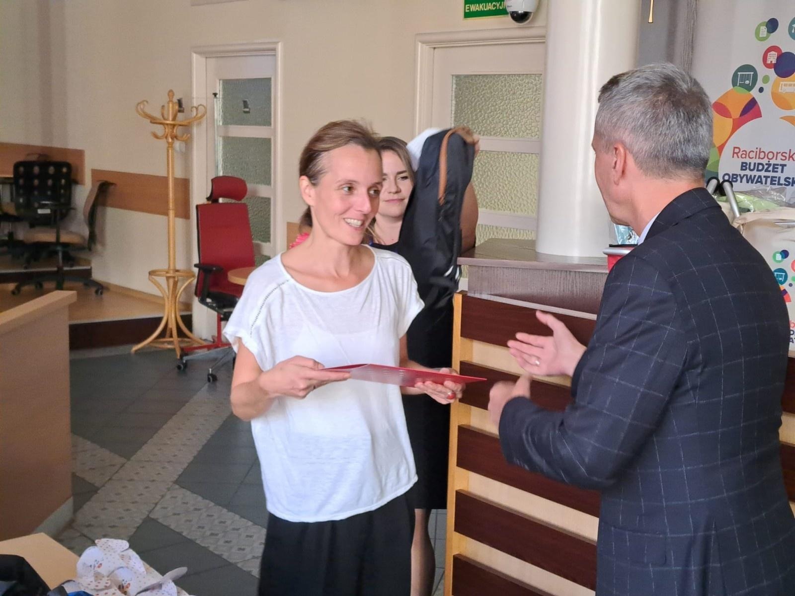 Zdjęcie w galerii na portalu naszraciborz.pl: W ratuszu zaprezentowano wyniki Budżetu Obywatelskiego 2023 wiadomości z regionu