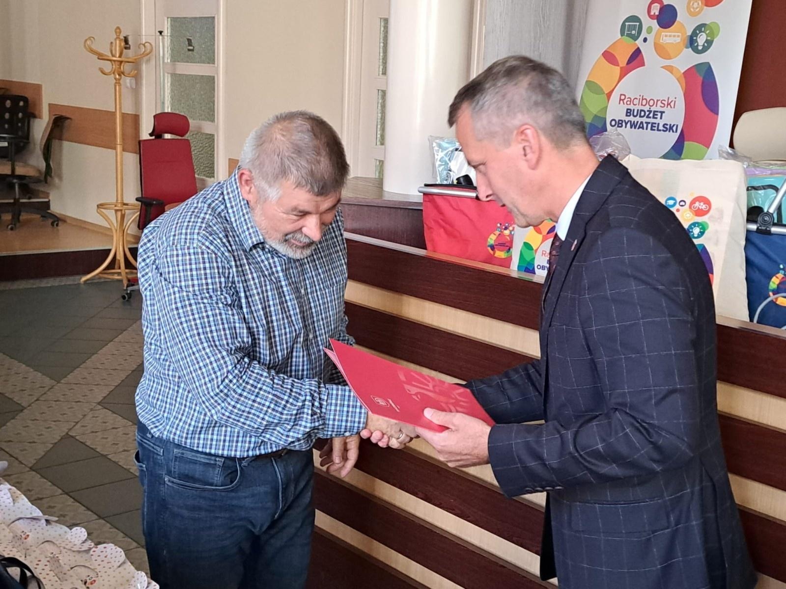 Zdjęcie w galerii na portalu naszraciborz.pl: W ratuszu zaprezentowano wyniki Budżetu Obywatelskiego 2023 wiadomości z regionu