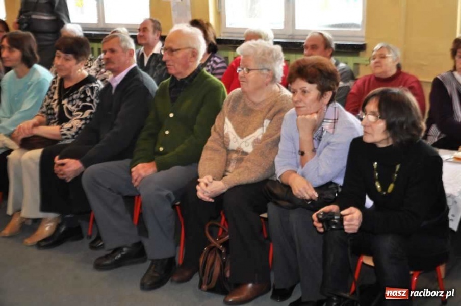 Zdjęcie w galerii na portalu naszraciborz.pl: Dla dziadzia i babusi od wnuczka i wnusi wiadomości z regionu