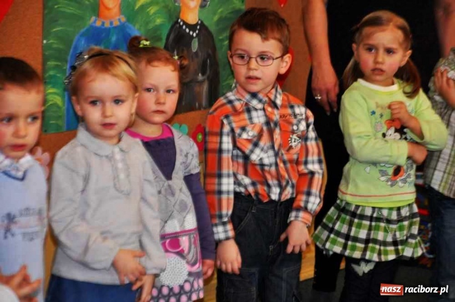 Zdjęcie w galerii na portalu naszraciborz.pl: Dla dziadzia i babusi od wnuczka i wnusi wiadomości z regionu