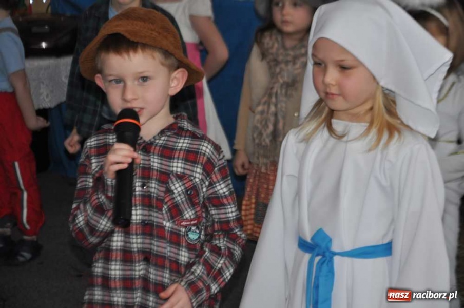 Zdjęcie w galerii na portalu naszraciborz.pl: Dla dziadzia i babusi od wnuczka i wnusi wiadomości z regionu