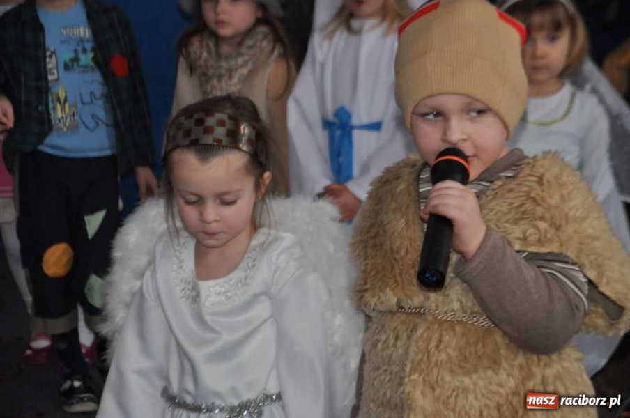 Zdjęcie w galerii na portalu naszraciborz.pl: Dla dziadzia i babusi od wnuczka i wnusi wiadomości z regionu