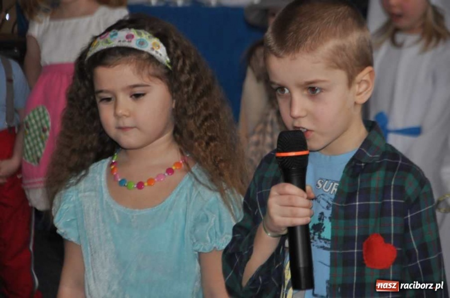 Zdjęcie w galerii na portalu naszraciborz.pl: Dla dziadzia i babusi od wnuczka i wnusi wiadomości z regionu