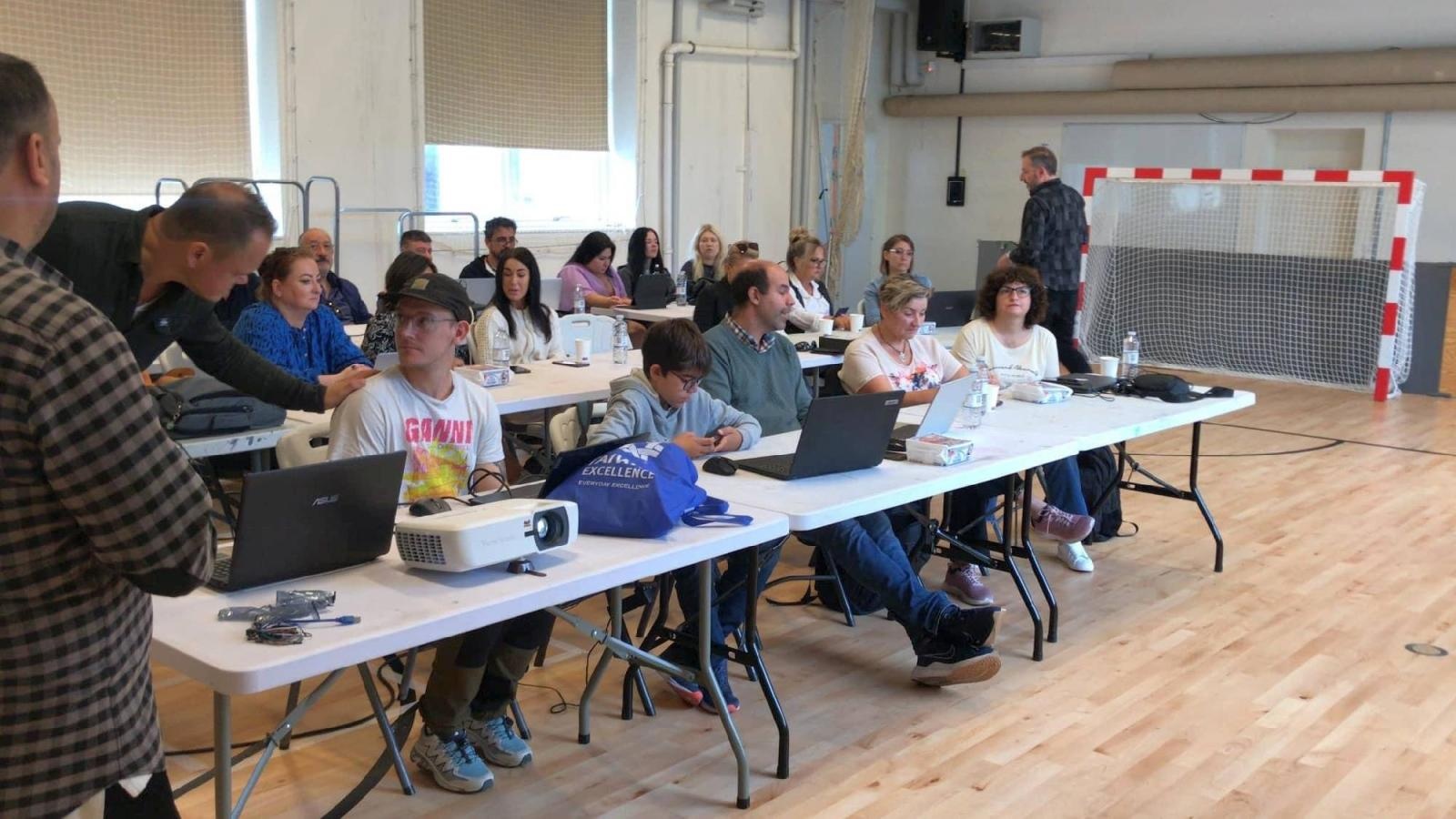 Zdjęcie w galerii na portalu naszraciborz.pl: Nauczyciele z SP 4 na kursie w Kopenhadze wiadomości z regionu