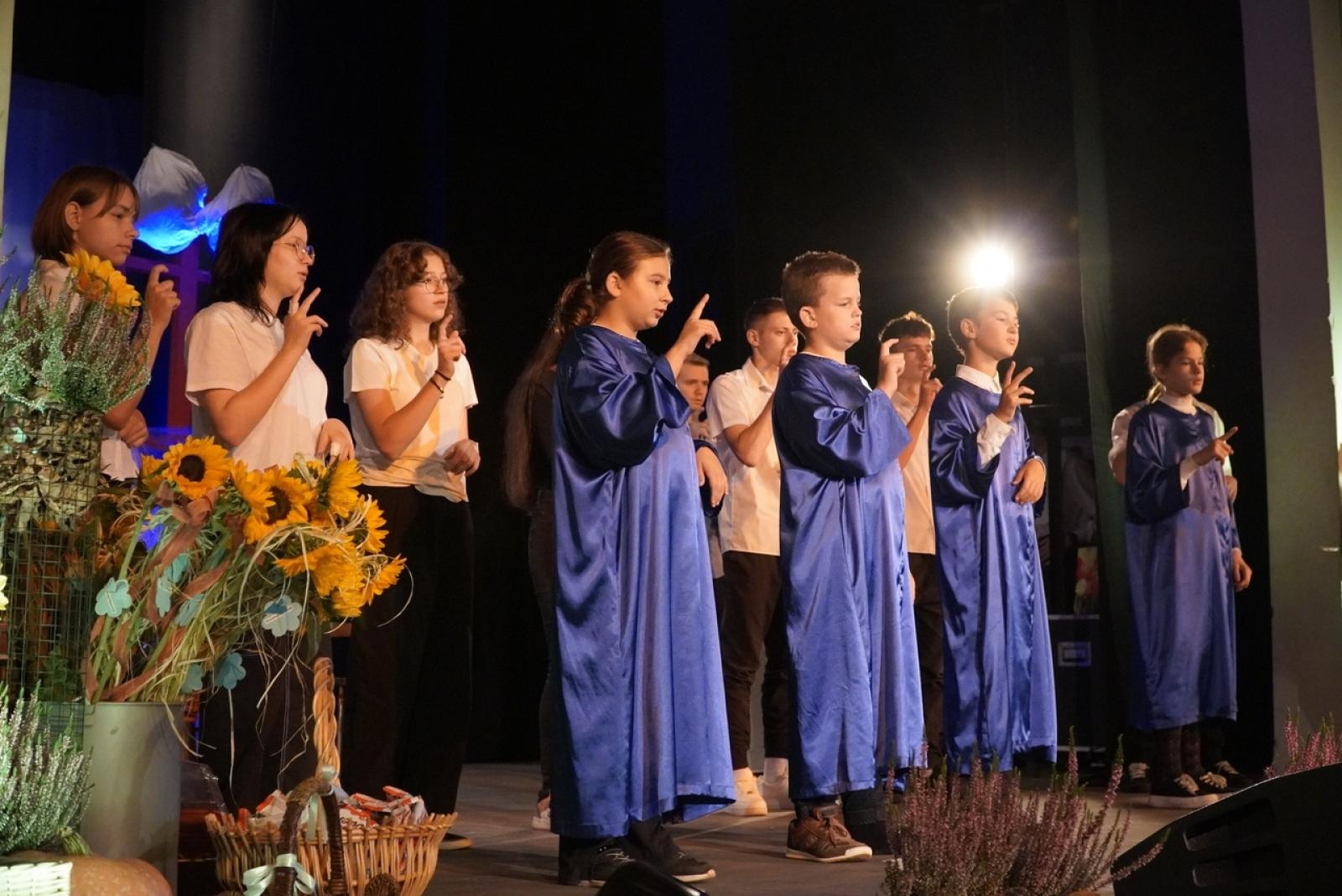 Zdjęcie w galerii na portalu naszraciborz.pl: Wszyscy równi, choć inni. Obchody Dnia Osób Głuchych wiadomości z regionu