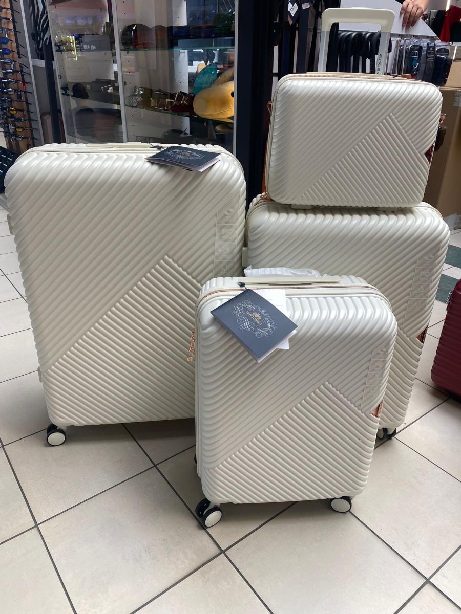 Zdjęcie w galerii na portalu naszraciborz.pl: WITTCHEN w Auchan w Raciborzu - jesienna kolekcja, super konkurs i premie wiadomości z regionu