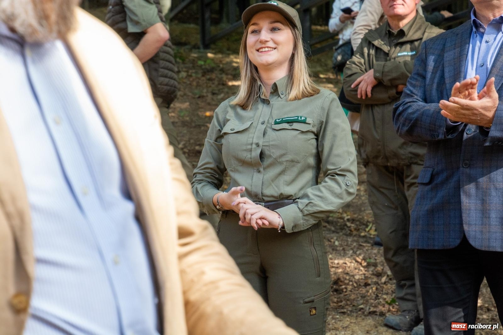 Zdjęcie w galerii na portalu naszraciborz.pl: Co się dzieje z żubrami z Brzezia? Zagroda wciąż nieczynna wiadomości z regionu