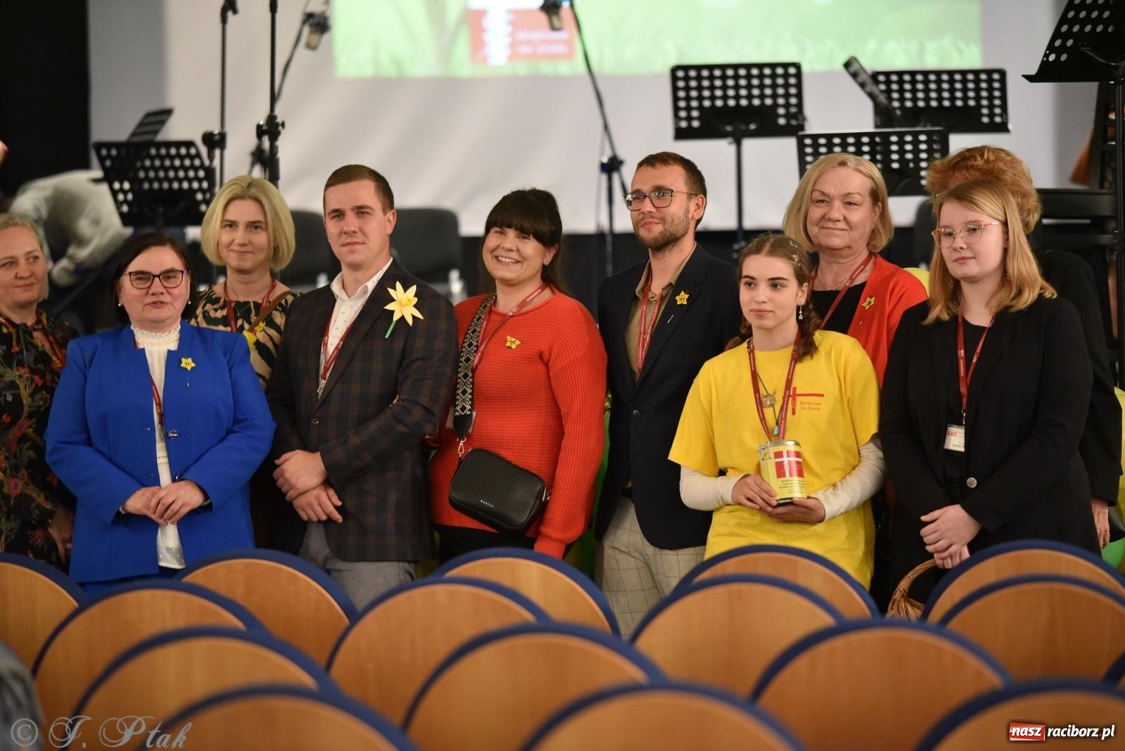 Zdjęcie w galerii na portalu naszraciborz.pl: Głosy dla raciborskiego Hospicjum. Wzruszający koncert w Strzesze [FOTO i WIDEO] wiadomości z regionu
