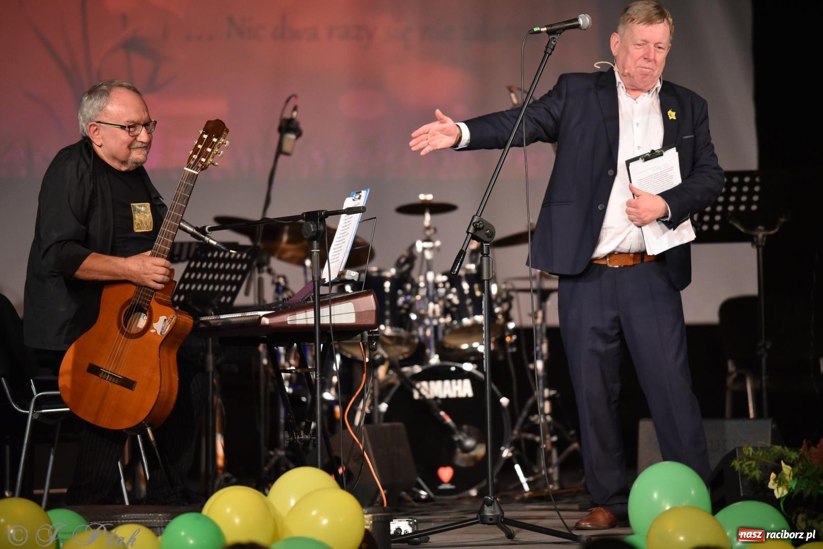 Zdjęcie w galerii na portalu naszraciborz.pl: Głosy dla raciborskiego Hospicjum. Wzruszający koncert w Strzesze [FOTO i WIDEO] wiadomości z regionu