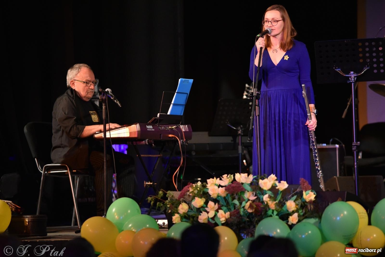 Zdjęcie w galerii na portalu naszraciborz.pl: Głosy dla raciborskiego Hospicjum. Wzruszający koncert w Strzesze [FOTO i WIDEO] wiadomości z regionu