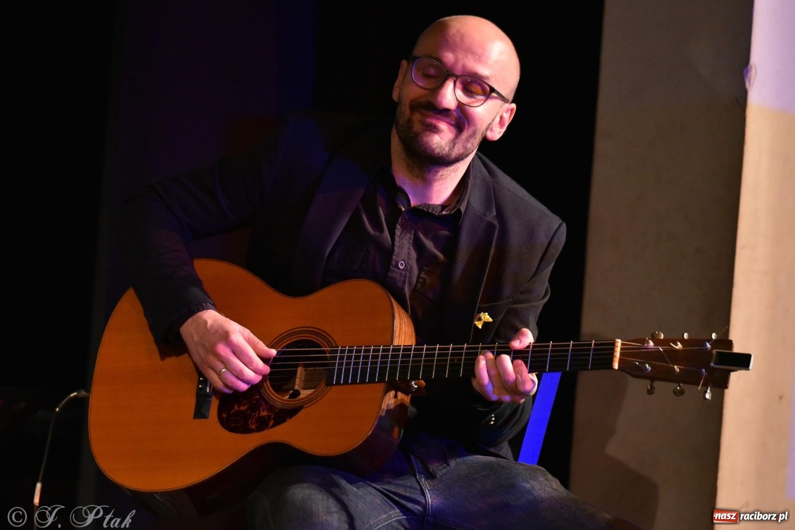 Zdjęcie w galerii na portalu naszraciborz.pl: Głosy dla raciborskiego Hospicjum. Wzruszający koncert w Strzesze [FOTO i WIDEO] wiadomości z regionu