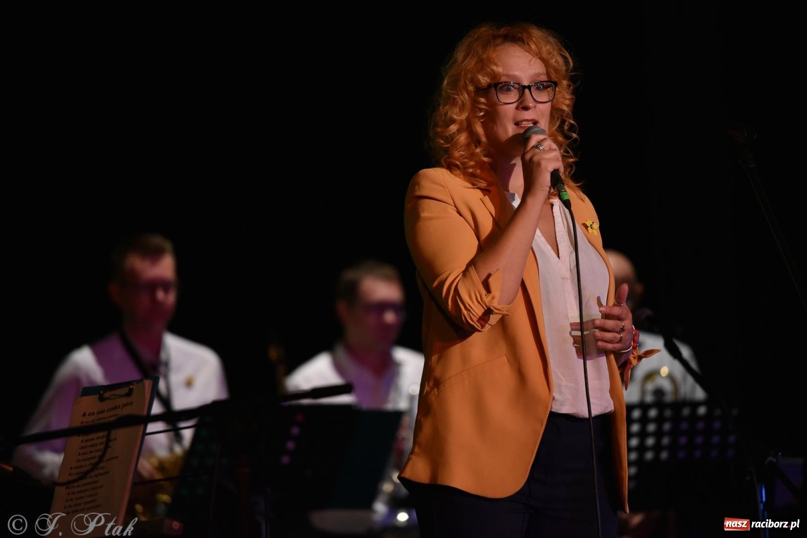 Zdjęcie w galerii na portalu naszraciborz.pl: Głosy dla raciborskiego Hospicjum. Wzruszający koncert w Strzesze [FOTO i WIDEO] wiadomości z regionu