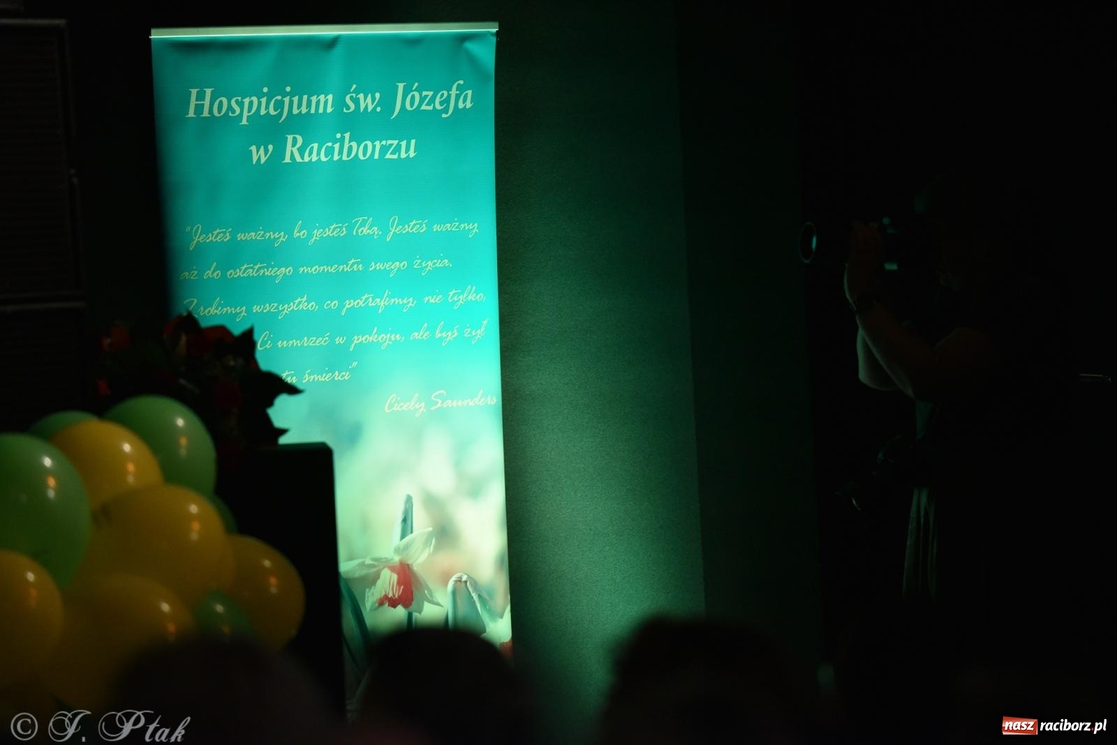 Zdjęcie w galerii na portalu naszraciborz.pl: Głosy dla raciborskiego Hospicjum. Wzruszający koncert w Strzesze [FOTO i WIDEO] wiadomości z regionu