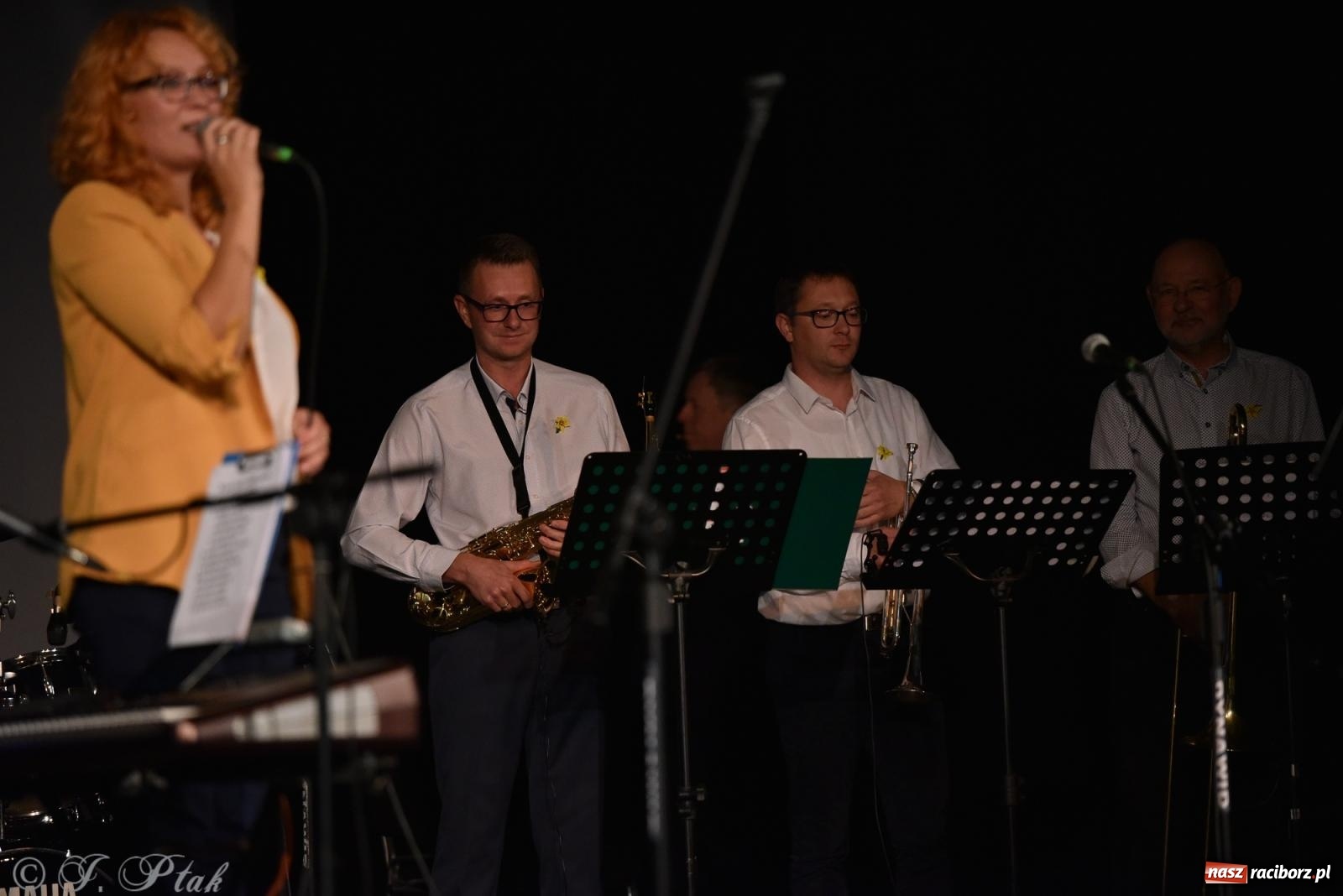 Zdjęcie w galerii na portalu naszraciborz.pl: Głosy dla raciborskiego Hospicjum. Wzruszający koncert w Strzesze [FOTO i WIDEO] wiadomości z regionu