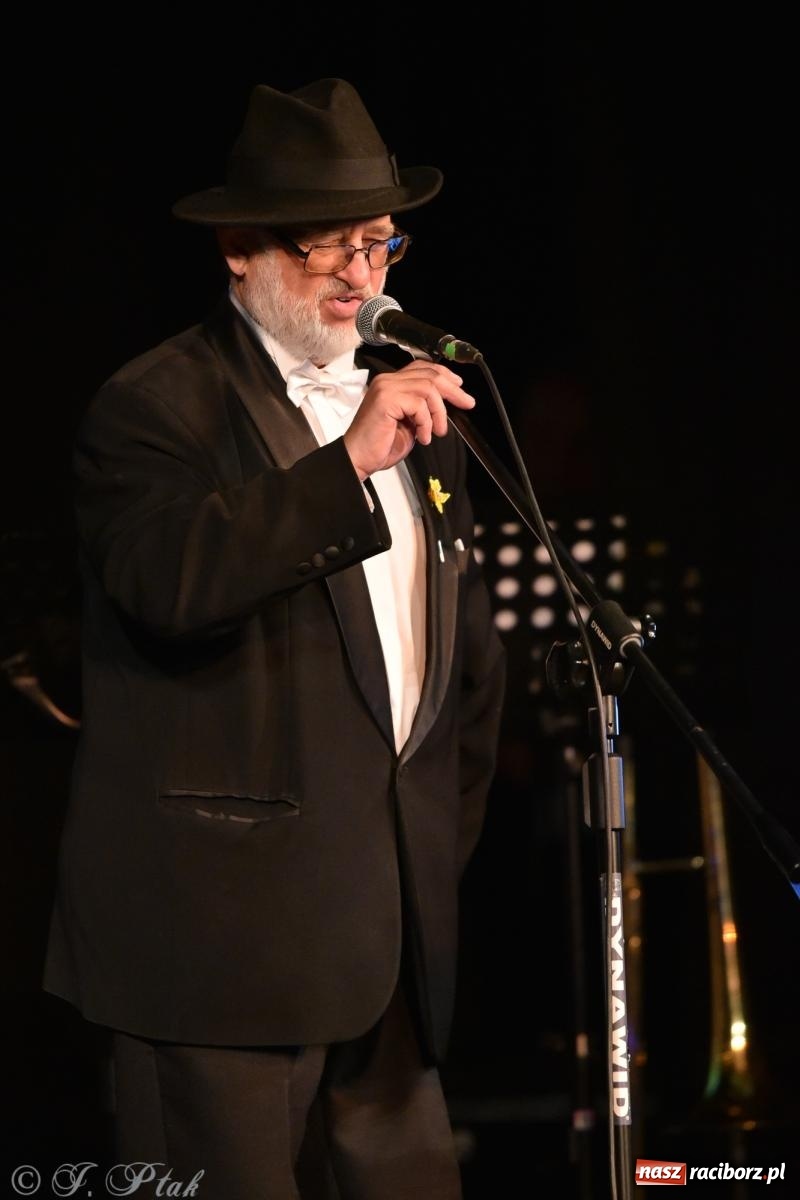 Zdjęcie w galerii na portalu naszraciborz.pl: Głosy dla raciborskiego Hospicjum. Wzruszający koncert w Strzesze [FOTO i WIDEO] wiadomości z regionu