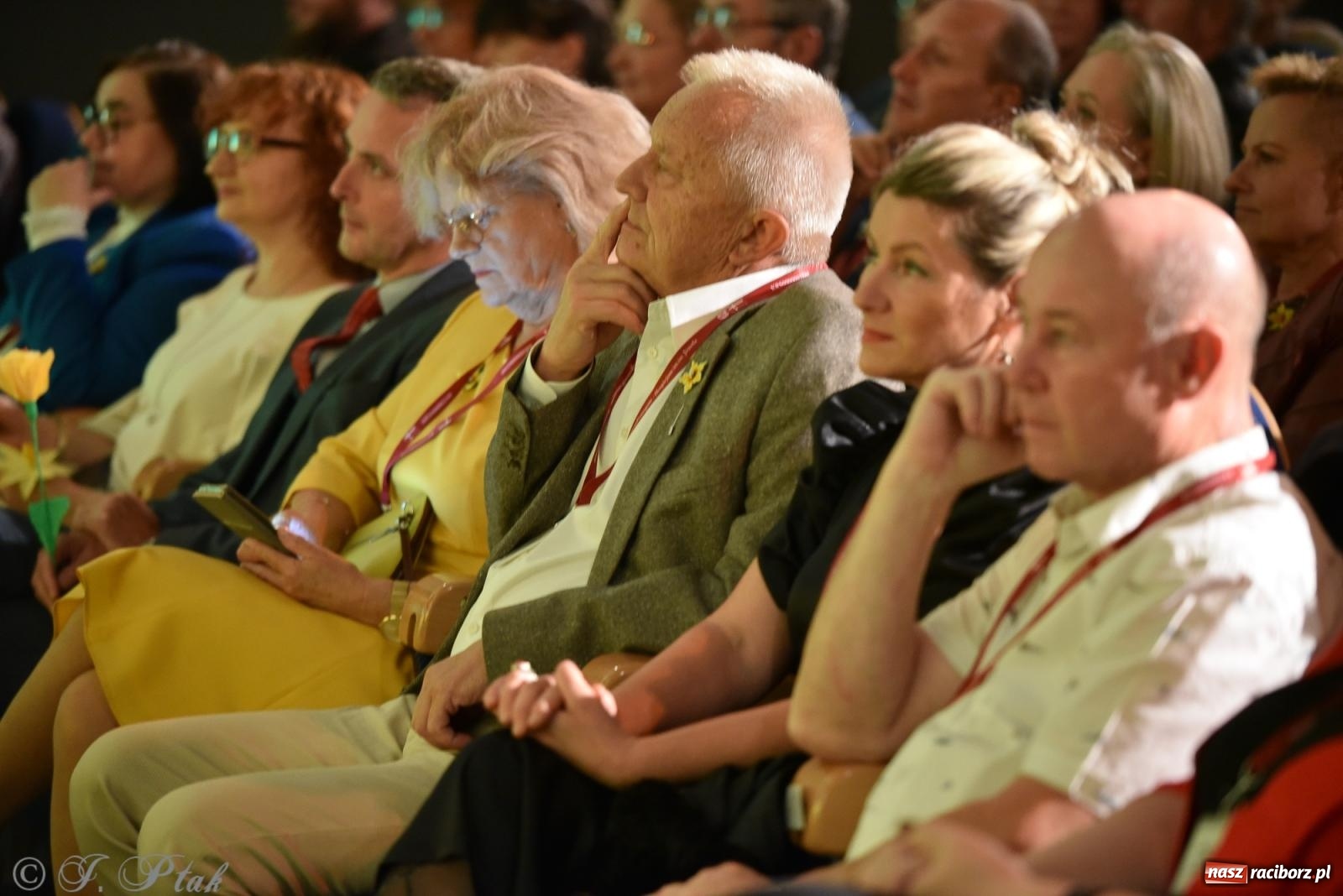 Zdjęcie w galerii na portalu naszraciborz.pl: Głosy dla raciborskiego Hospicjum. Wzruszający koncert w Strzesze [FOTO i WIDEO] wiadomości z regionu