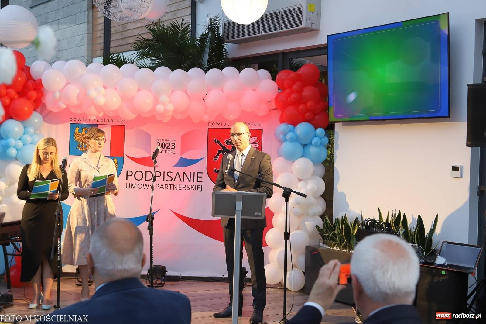 Zdjęcie w galerii na portalu naszraciborz.pl: Powiaty raciborski i nakielski podpisały umowę partnerską wiadomości z regionu