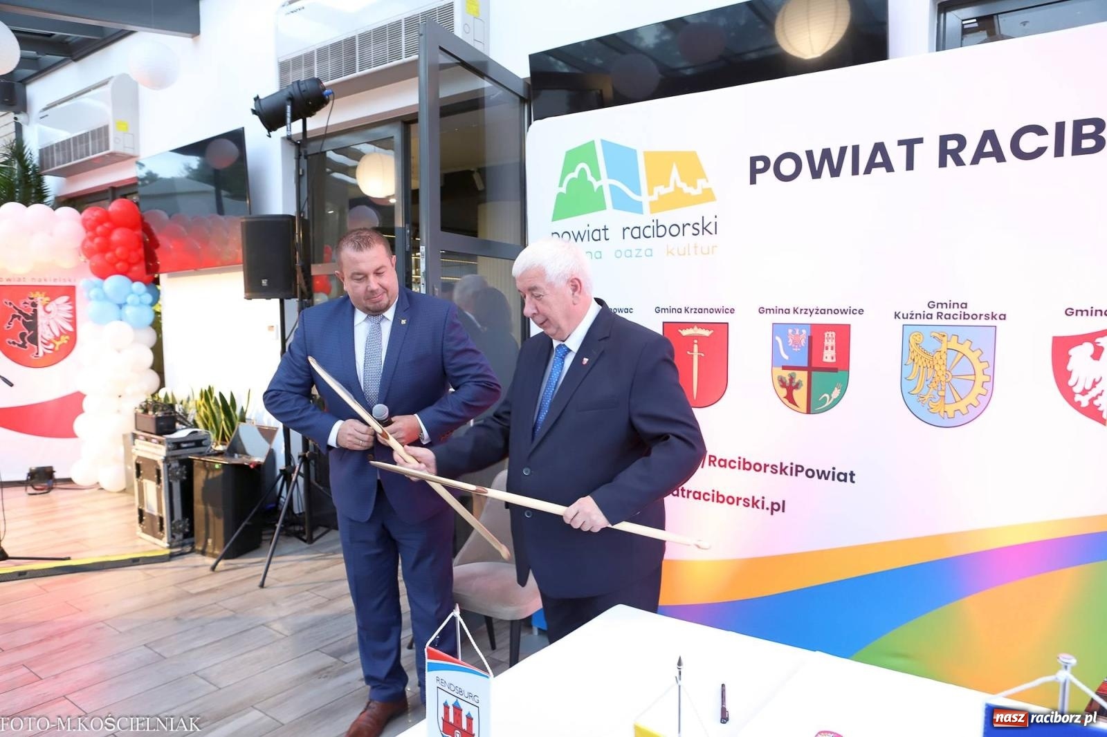 Zdjęcie w galerii na portalu naszraciborz.pl: Powiaty raciborski i nakielski podpisały umowę partnerską wiadomości z regionu