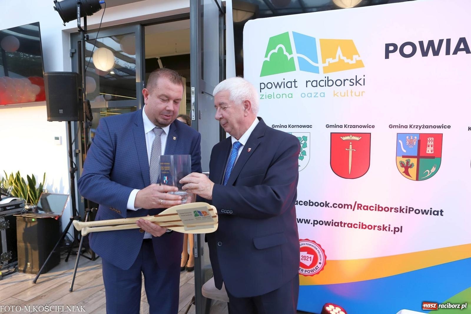 Zdjęcie w galerii na portalu naszraciborz.pl: Powiaty raciborski i nakielski podpisały umowę partnerską wiadomości z regionu