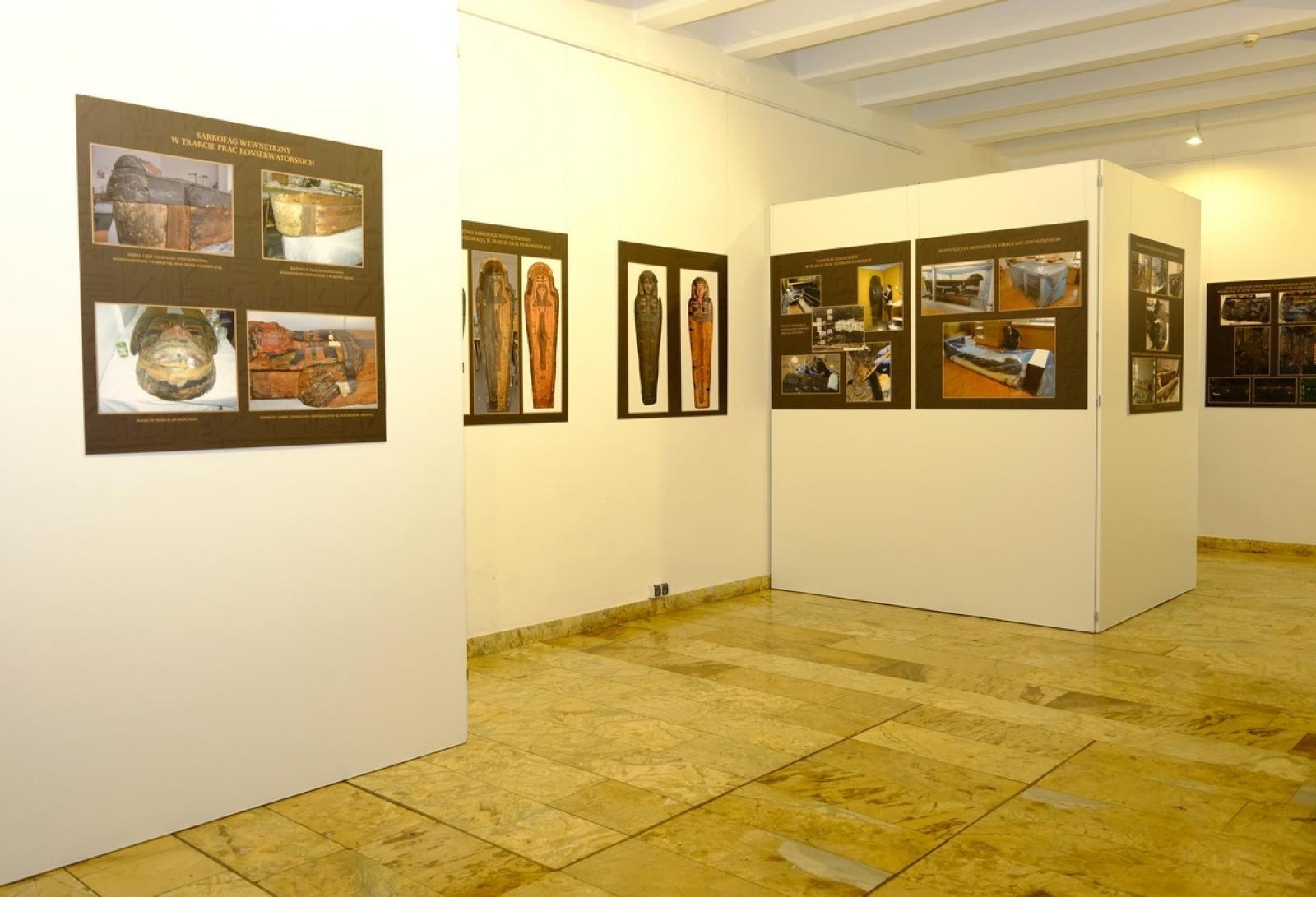 Zdjęcie w galerii na portalu naszraciborz.pl: Tajemnice Starożytnego Egiptu na wystawie w Raciborzu wiadomości z regionu
