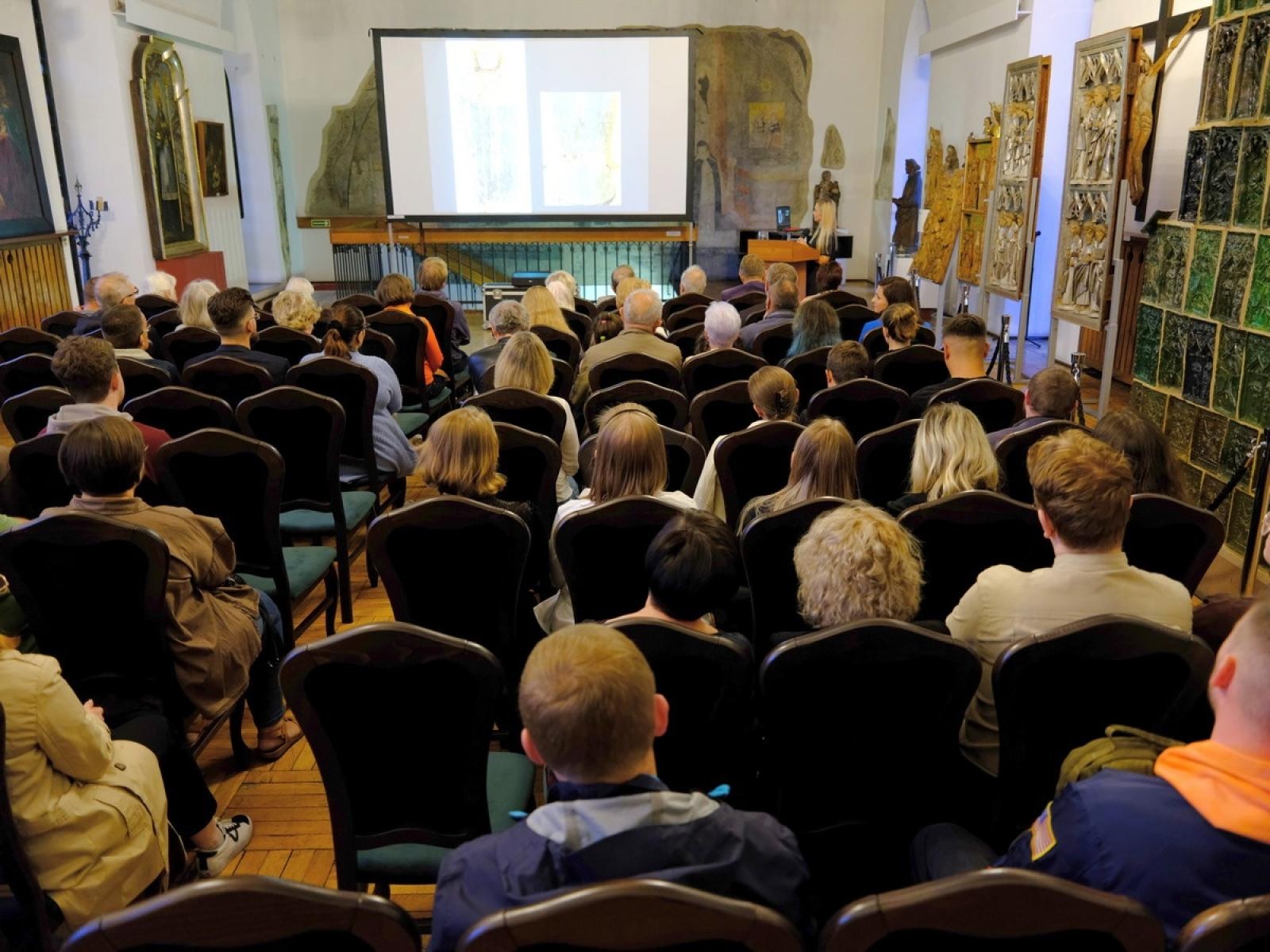 Zdjęcie w galerii na portalu naszraciborz.pl: Tajemnice Starożytnego Egiptu na wystawie w Raciborzu wiadomości z regionu