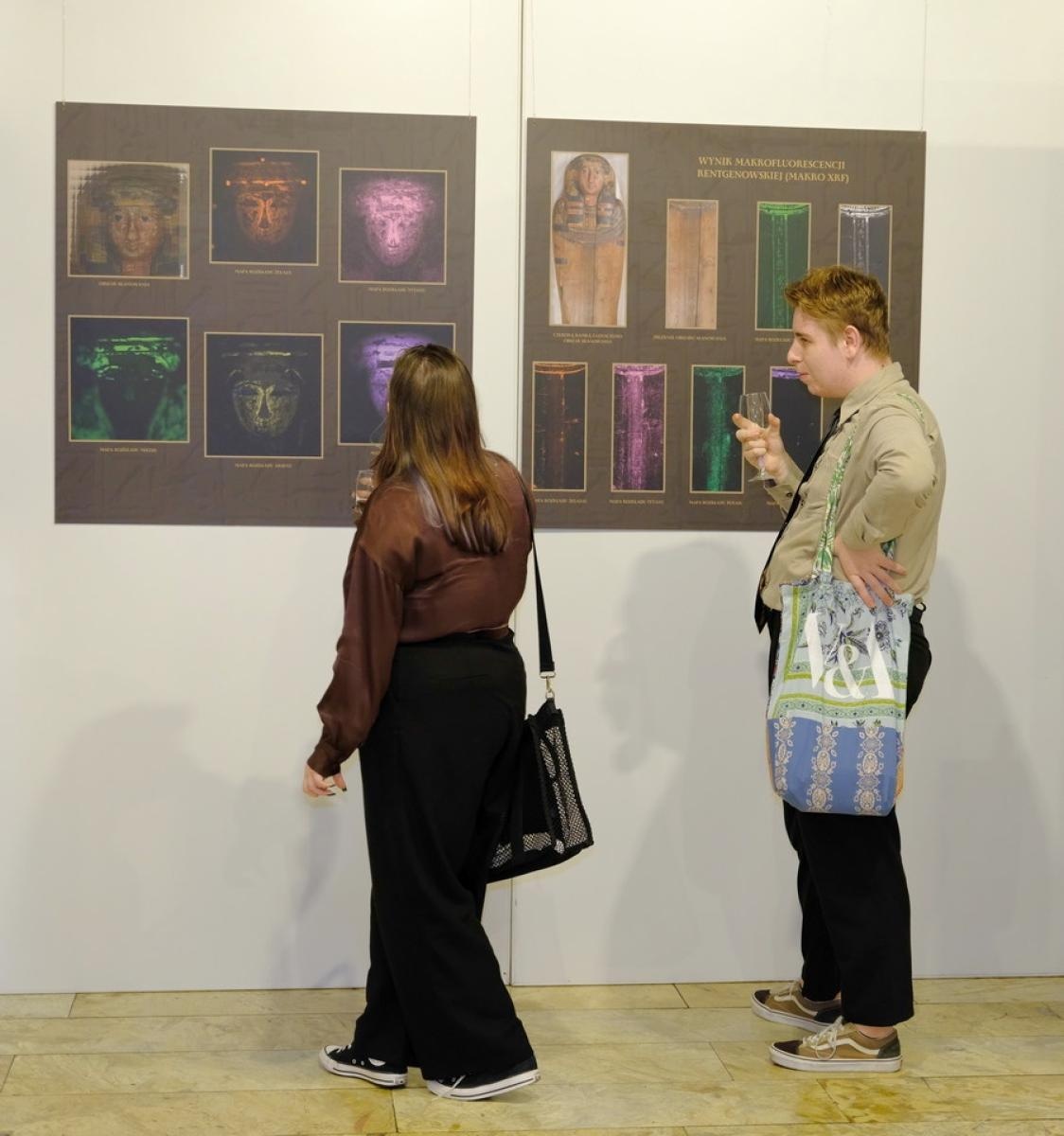 Zdjęcie w galerii na portalu naszraciborz.pl: Tajemnice Starożytnego Egiptu na wystawie w Raciborzu wiadomości z regionu