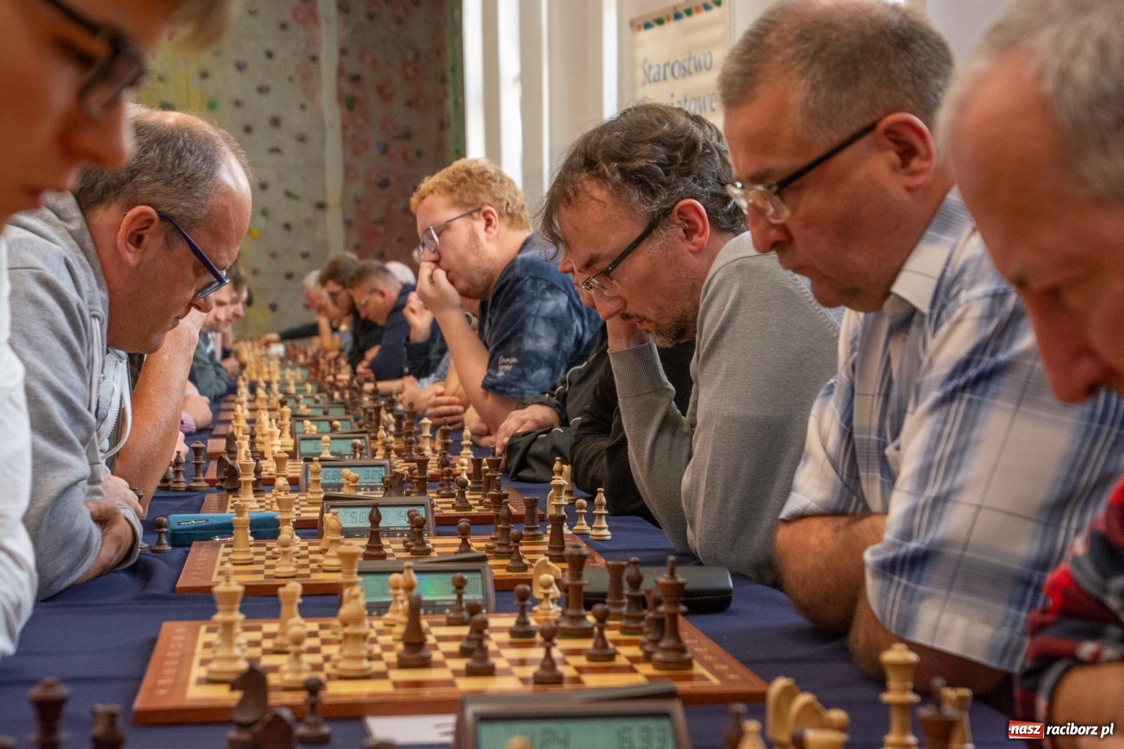 Zdjęcie w galerii na portalu naszraciborz.pl: IV Międzynarodowy Memoriał Szachowy im. Alfreda Chrobaka wiadomości z regionu