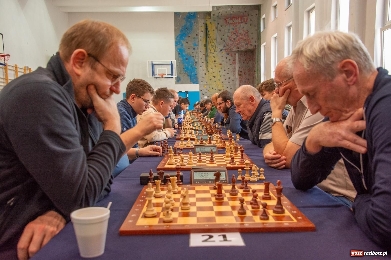 Zdjęcie w galerii na portalu naszraciborz.pl: IV Międzynarodowy Memoriał Szachowy im. Alfreda Chrobaka wiadomości z regionu