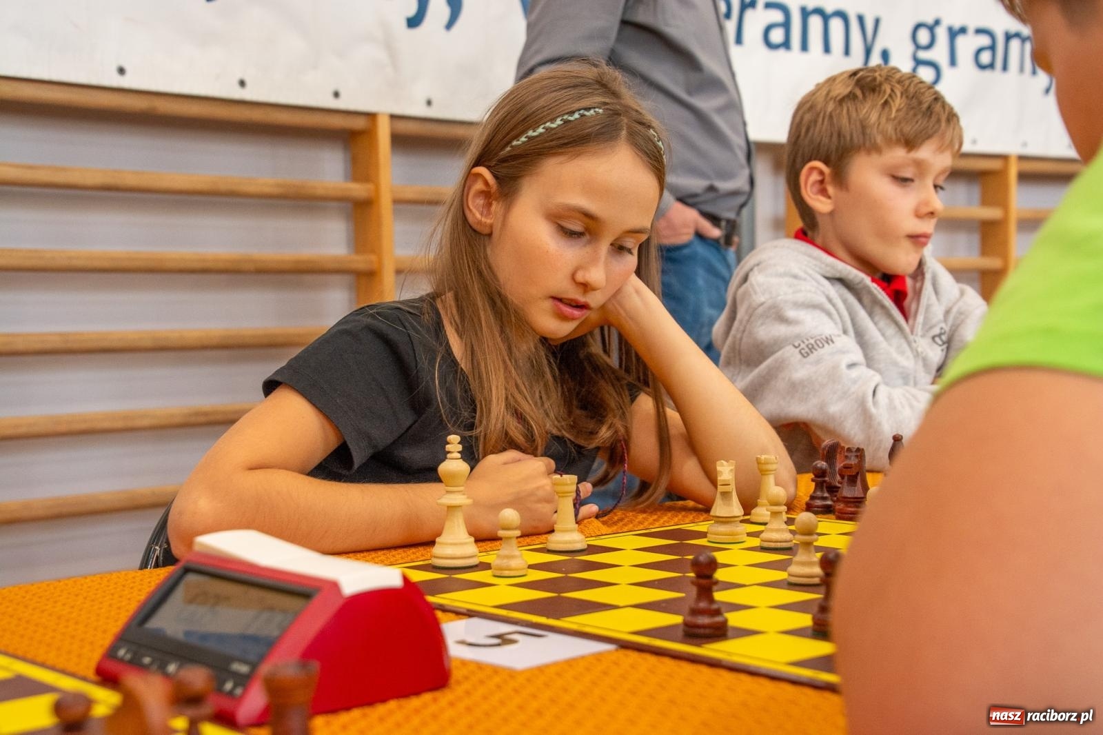 Zdjęcie w galerii na portalu naszraciborz.pl: IV Międzynarodowy Memoriał Szachowy im. Alfreda Chrobaka wiadomości z regionu