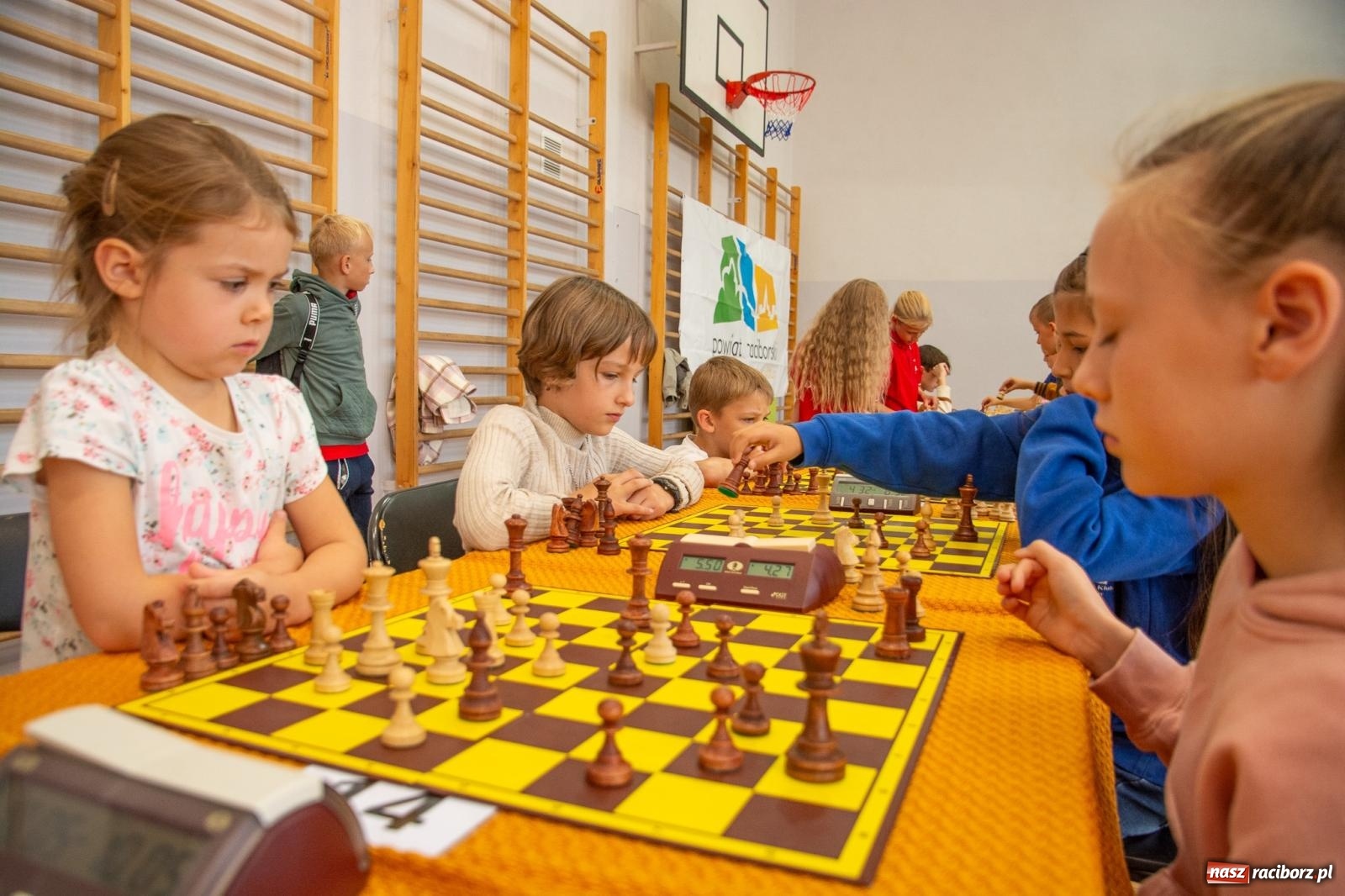 Zdjęcie w galerii na portalu naszraciborz.pl: IV Międzynarodowy Memoriał Szachowy im. Alfreda Chrobaka wiadomości z regionu