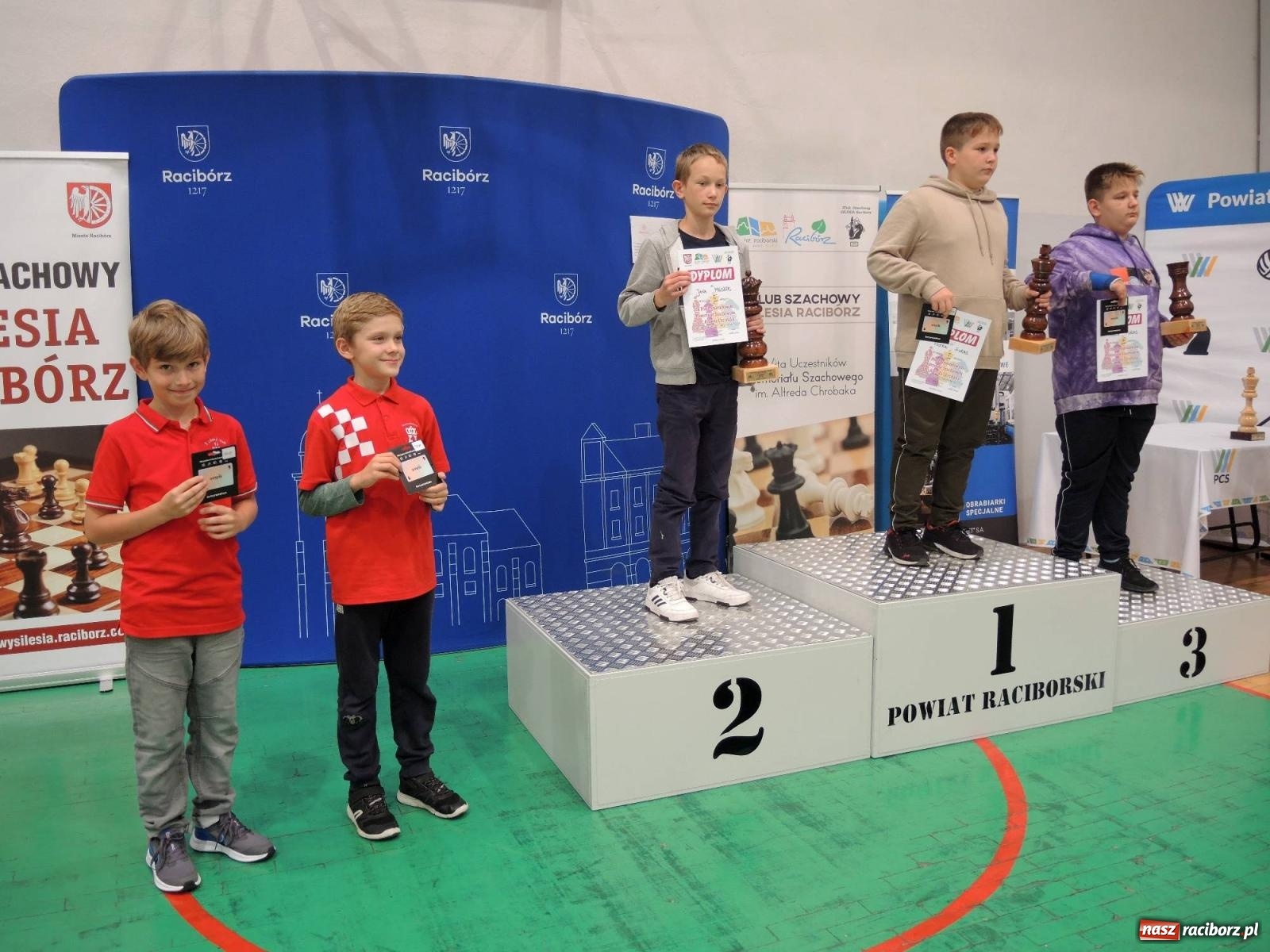 Zdjęcie w galerii na portalu naszraciborz.pl: IV Międzynarodowy Memoriał Szachowy im. Alfreda Chrobaka wiadomości z regionu