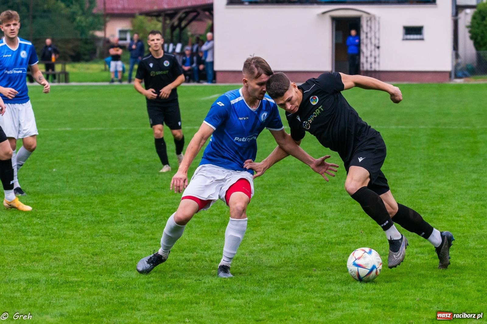 Zdjęcie w galerii na portalu naszraciborz.pl: Klasa okręgowa. LKS Krzyżanowice znów zwycięski [FOTO] wiadomości z regionu