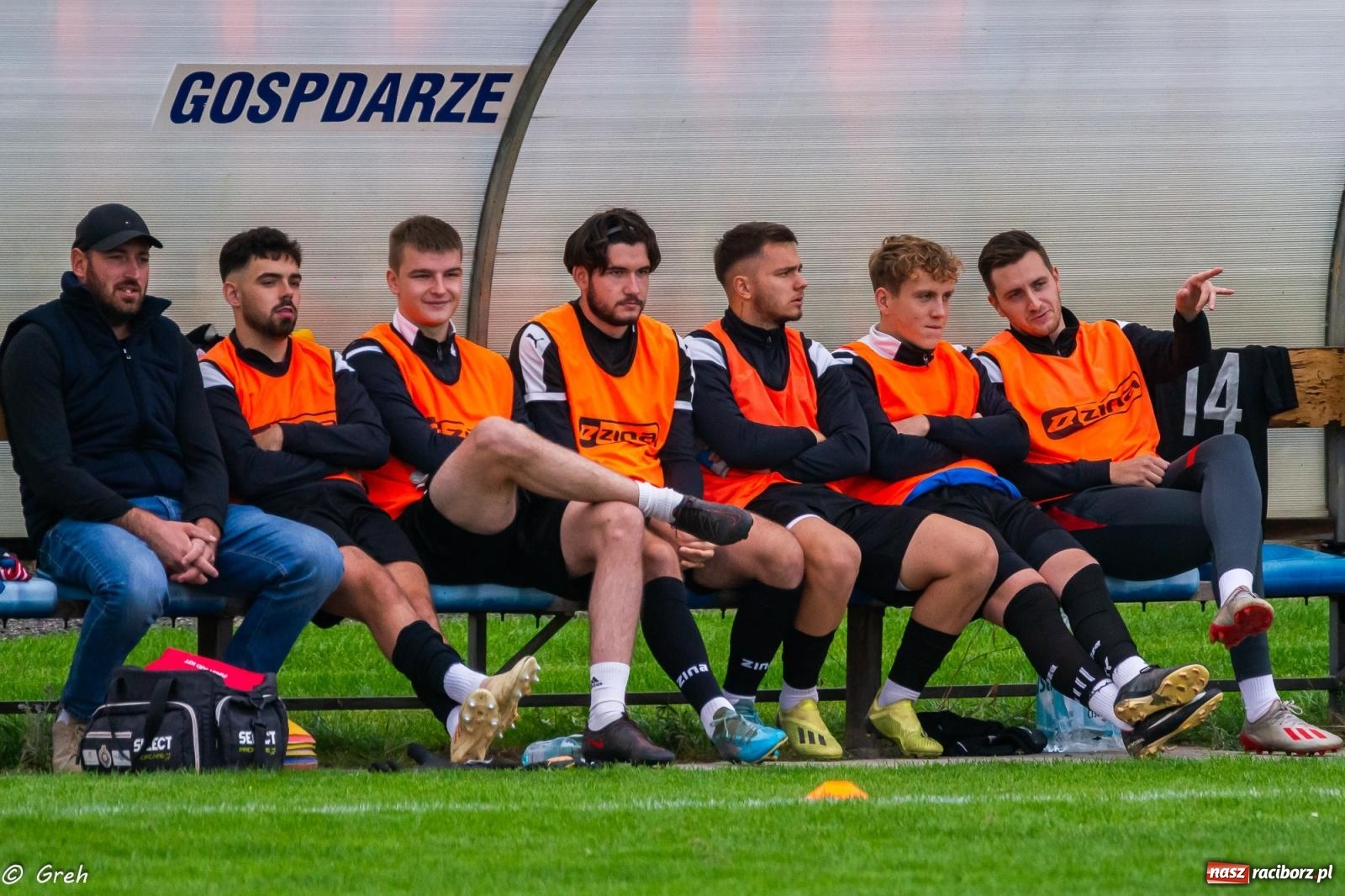 Zdjęcie w galerii na portalu naszraciborz.pl: Klasa okręgowa. LKS Krzyżanowice znów zwycięski [FOTO] wiadomości z regionu