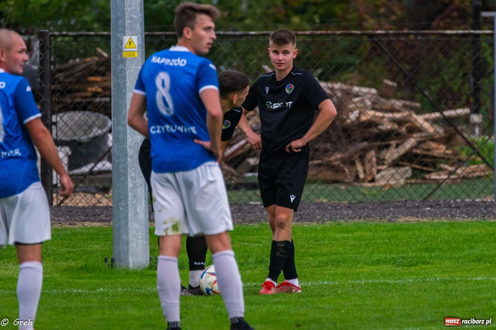 Zdjęcie w galerii na portalu naszraciborz.pl: Klasa okręgowa. LKS Krzyżanowice znów zwycięski [FOTO] wiadomości z regionu
