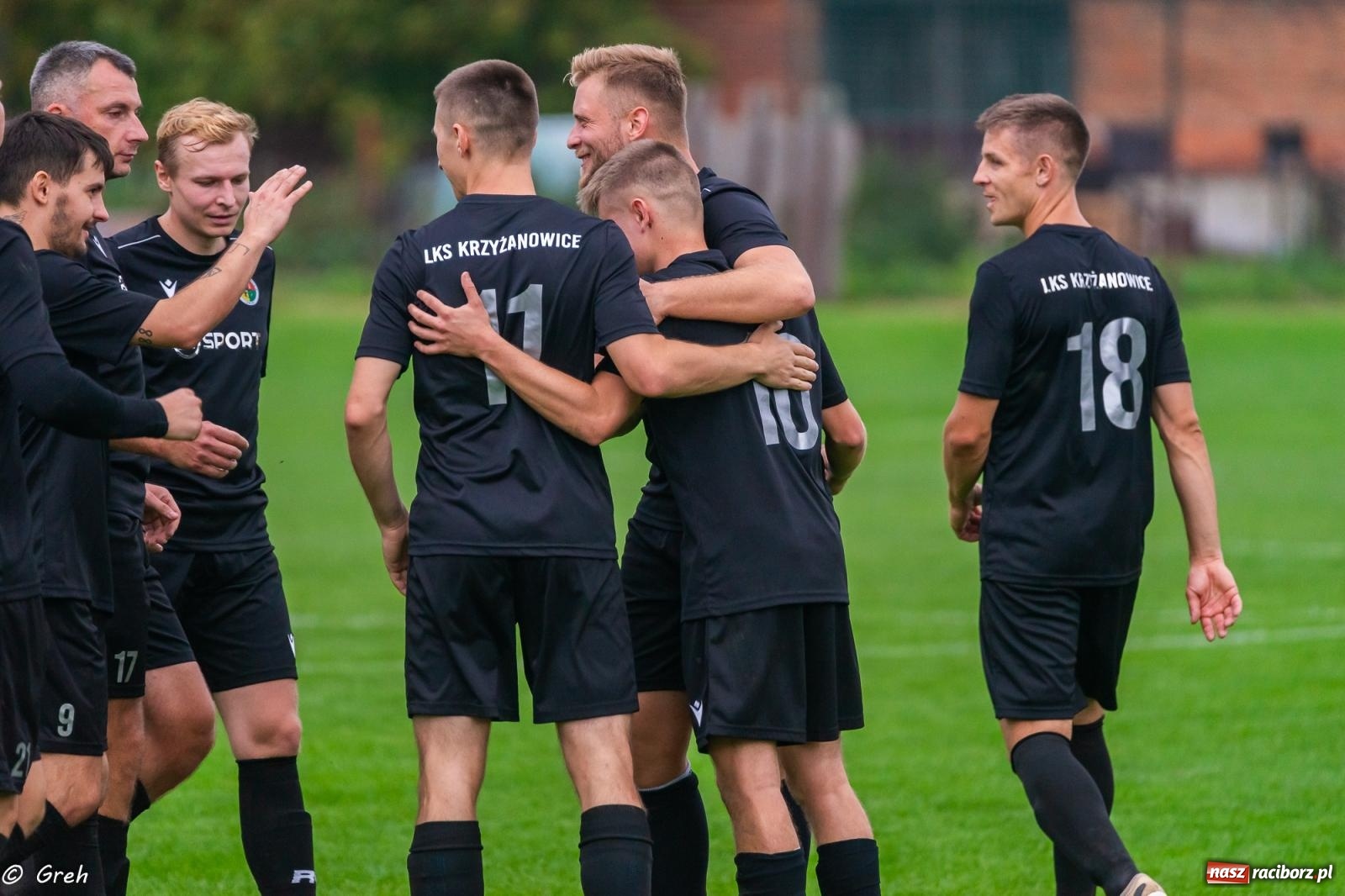 Zdjęcie w galerii na portalu naszraciborz.pl: Klasa okręgowa. LKS Krzyżanowice znów zwycięski [FOTO] wiadomości z regionu