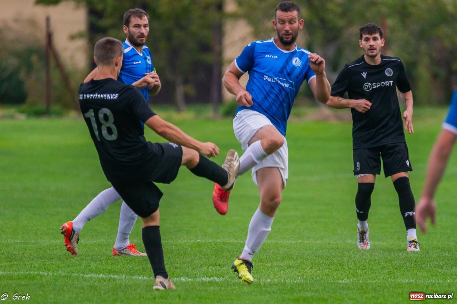 Zdjęcie w galerii na portalu naszraciborz.pl: Klasa okręgowa. LKS Krzyżanowice znów zwycięski [FOTO] wiadomości z regionu