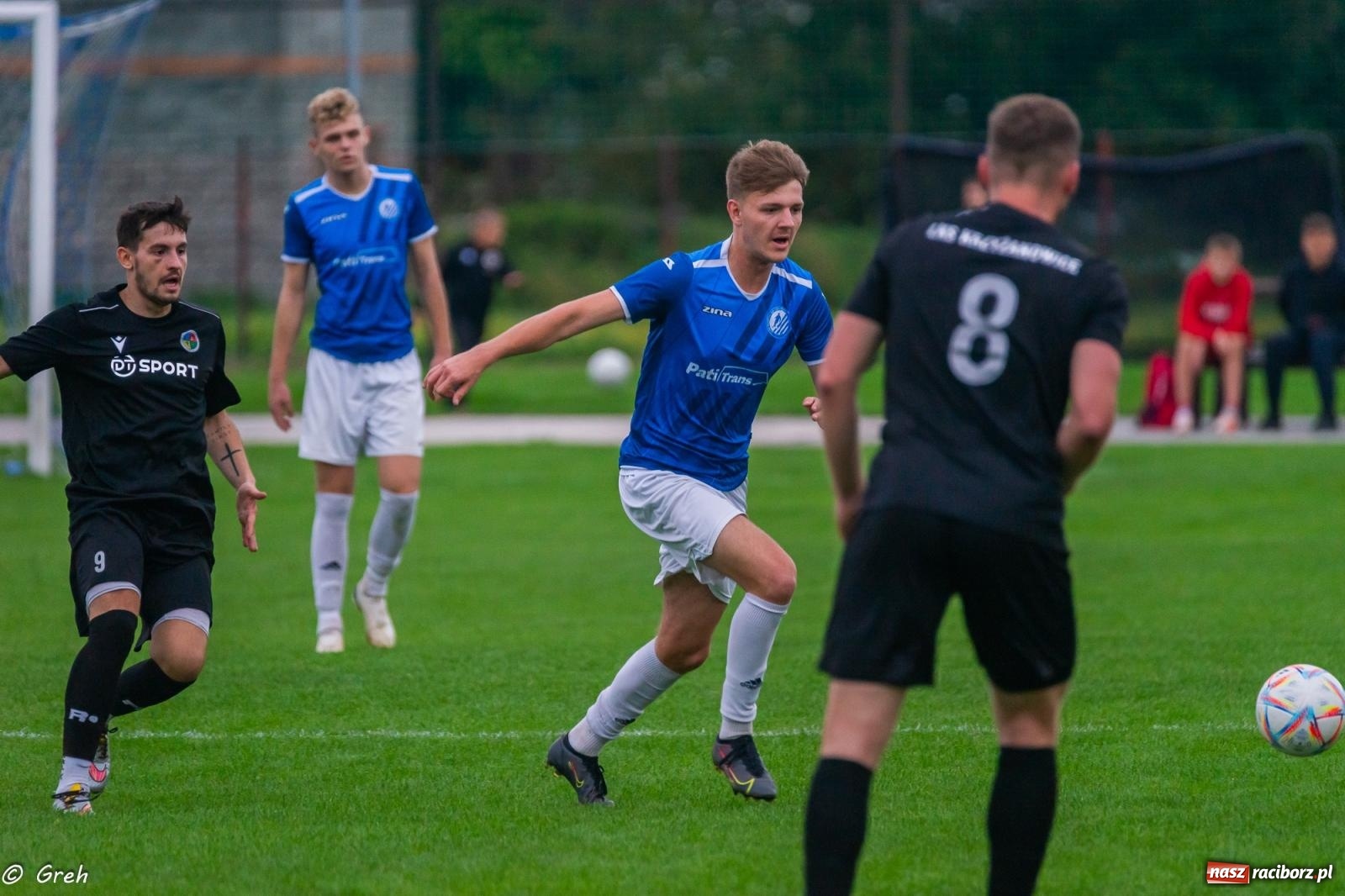 Zdjęcie w galerii na portalu naszraciborz.pl: Klasa okręgowa. LKS Krzyżanowice znów zwycięski [FOTO] wiadomości z regionu