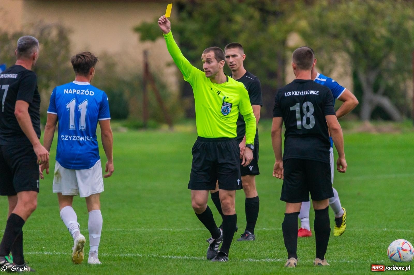 Zdjęcie w galerii na portalu naszraciborz.pl: Klasa okręgowa. LKS Krzyżanowice znów zwycięski [FOTO] wiadomości z regionu