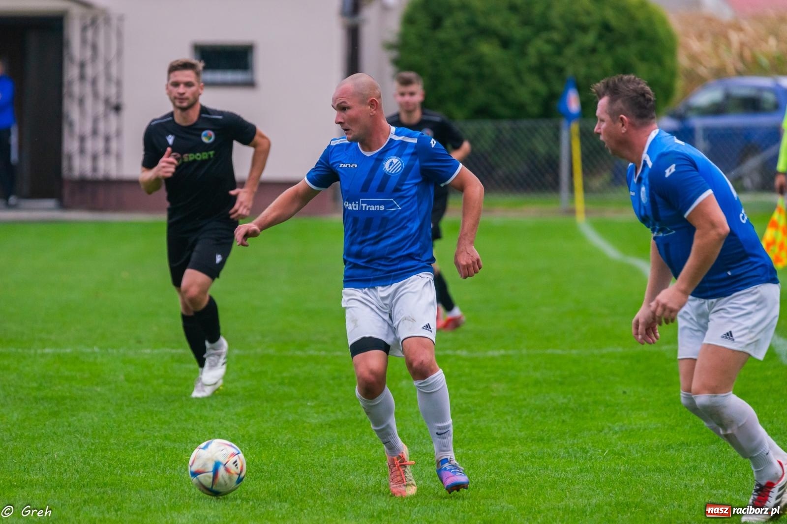 Zdjęcie w galerii na portalu naszraciborz.pl: Klasa okręgowa. LKS Krzyżanowice znów zwycięski [FOTO] wiadomości z regionu