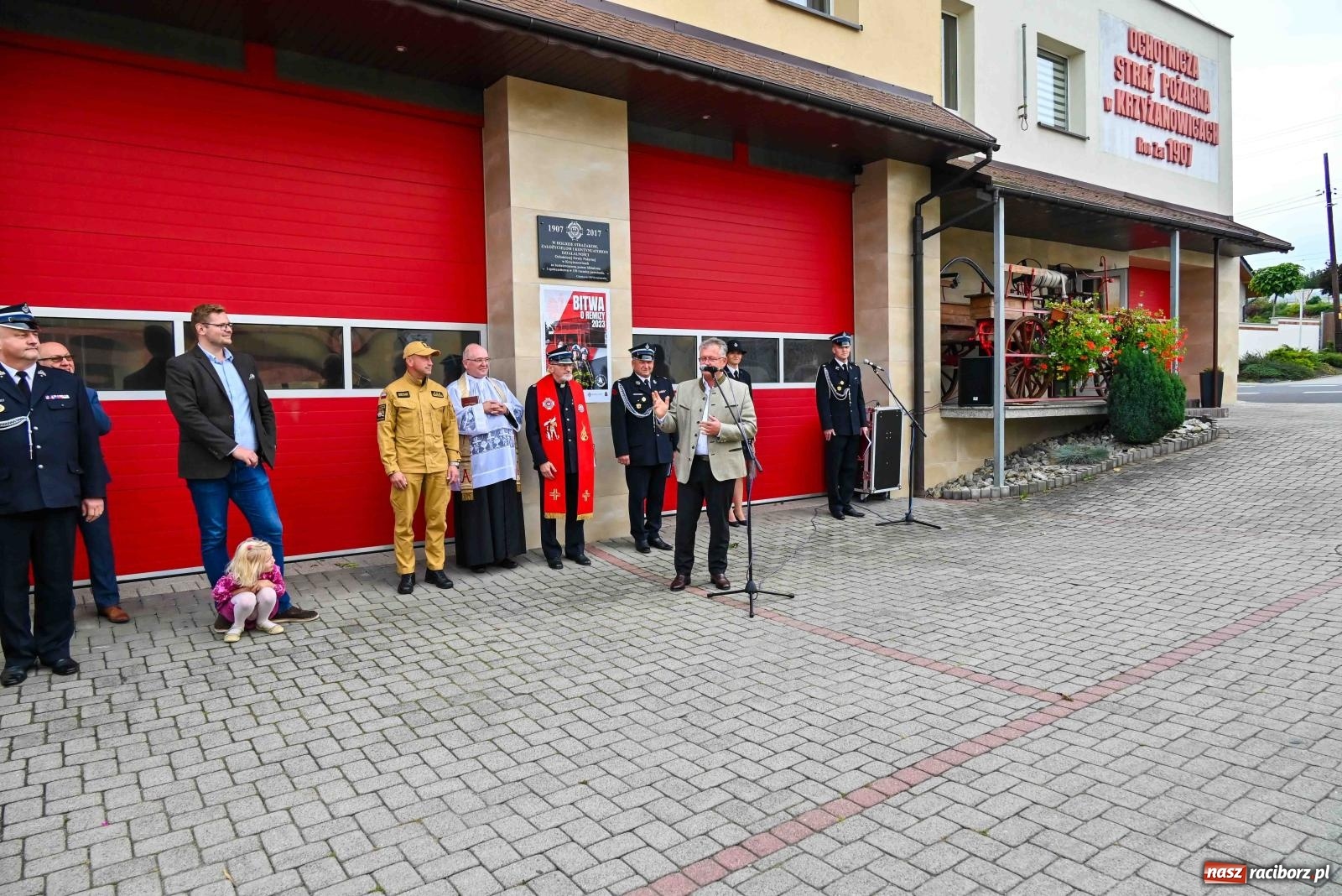 Zdjęcie w galerii na portalu naszraciborz.pl: Nowa łódź dla OSP Krzyżanowice wiadomości z regionu