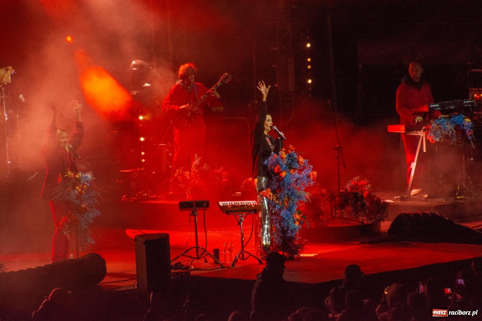 Zdjęcie w galerii na portalu naszraciborz.pl: Natalia Szroeder - koncert na zamku w Raciborzu [FOTO i WIDEO] wiadomości z regionu