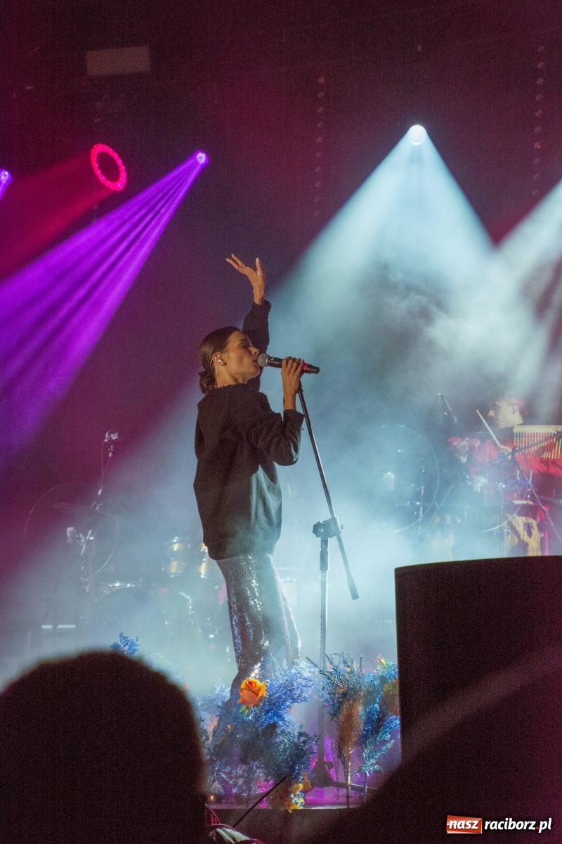 Zdjęcie w galerii na portalu naszraciborz.pl: Natalia Szroeder - koncert na zamku w Raciborzu [FOTO i WIDEO] wiadomości z regionu