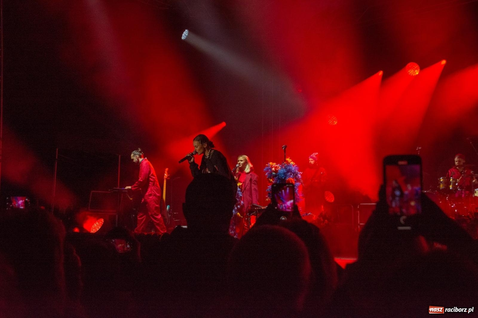 Zdjęcie w galerii na portalu naszraciborz.pl: Natalia Szroeder - koncert na zamku w Raciborzu [FOTO i WIDEO] wiadomości z regionu