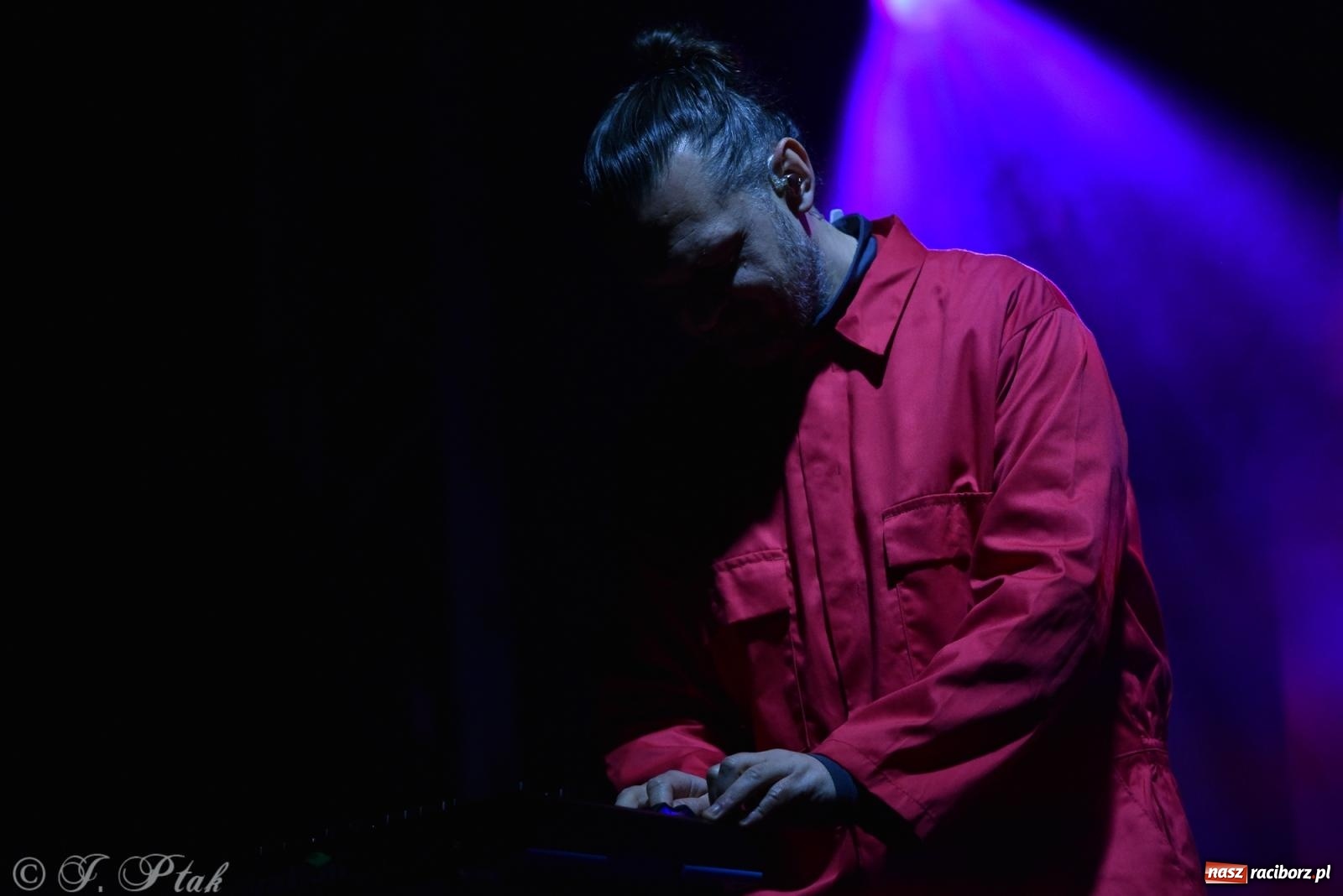 Zdjęcie w galerii na portalu naszraciborz.pl: Natalia Szroeder - koncert na zamku w Raciborzu [FOTO i WIDEO] wiadomości z regionu