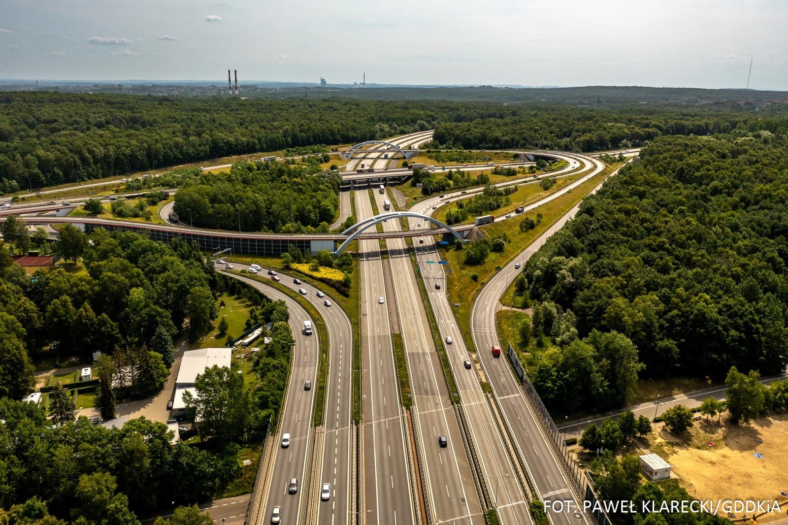 Zdjęcie w galerii na portalu naszraciborz.pl: Przygotowania do zmian na autostradzie Katowice-Kraków wiadomości z regionu