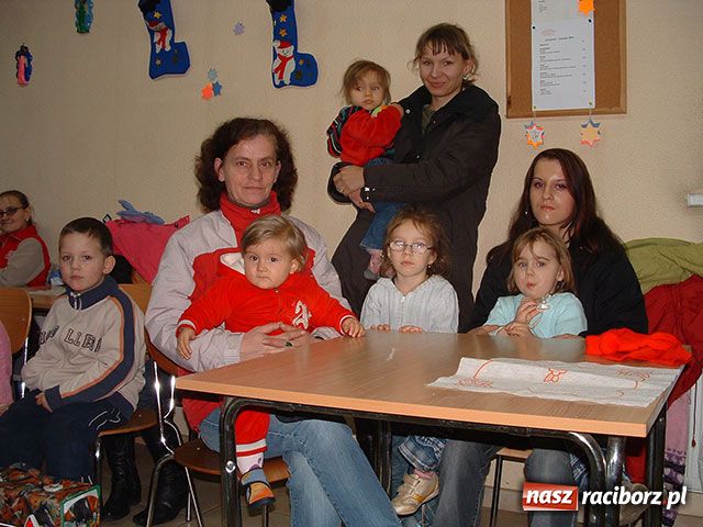 Zdjęcie w galerii na portalu naszraciborz.pl: Święty Mikołaj w Caritasie wiadomości z regionu