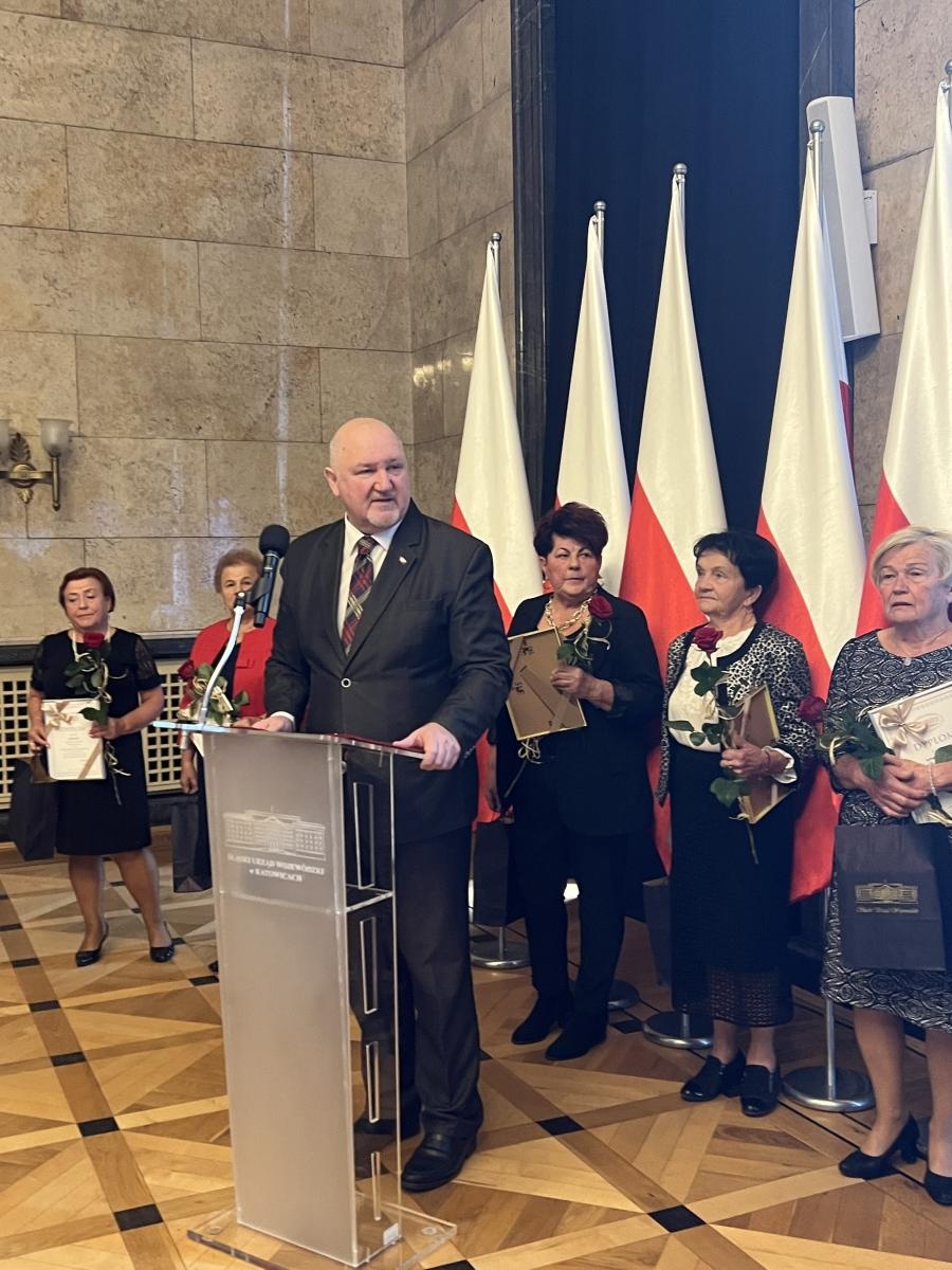 Zdjęcie w galerii na portalu naszraciborz.pl:  Agnieszka Tomas z Krzyżanowic Aktywną Seniorką wiadomości z regionu